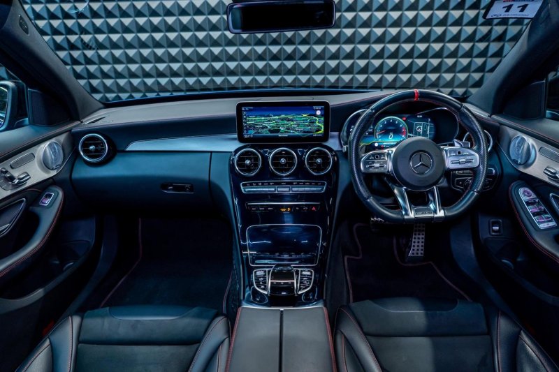 MERCEDES-BENZ C CLASS