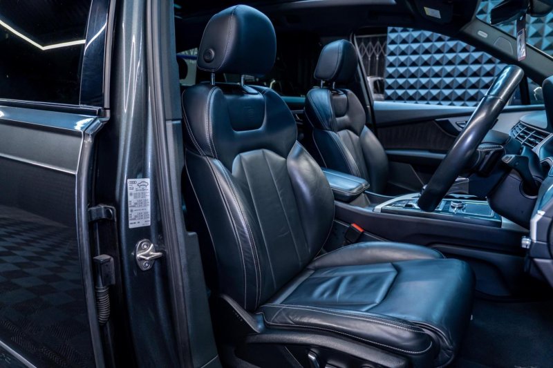 AUDI SQ7