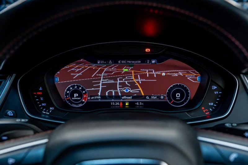 AUDI SQ5