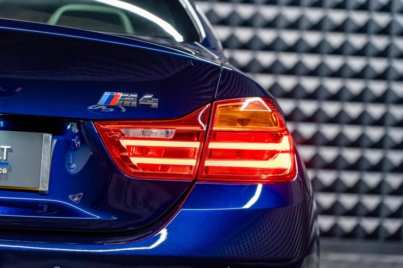 BMW M4