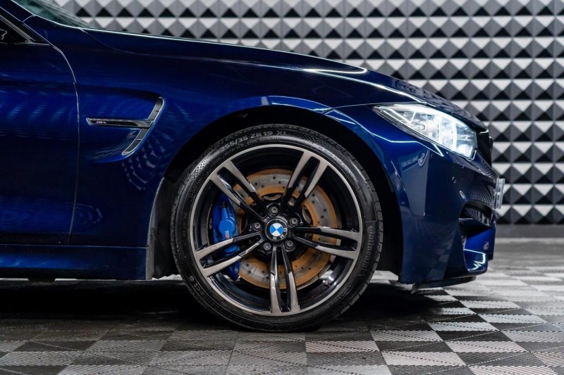 BMW M4
