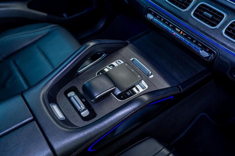 MERCEDES-BENZ GLE CLASS