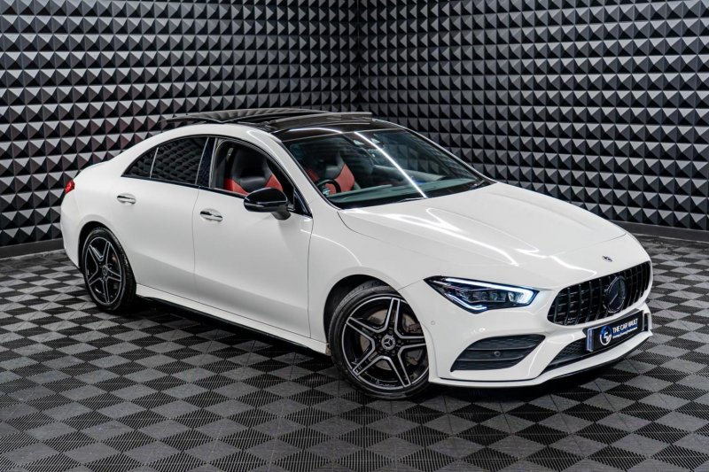 MERCEDES-BENZ CLA