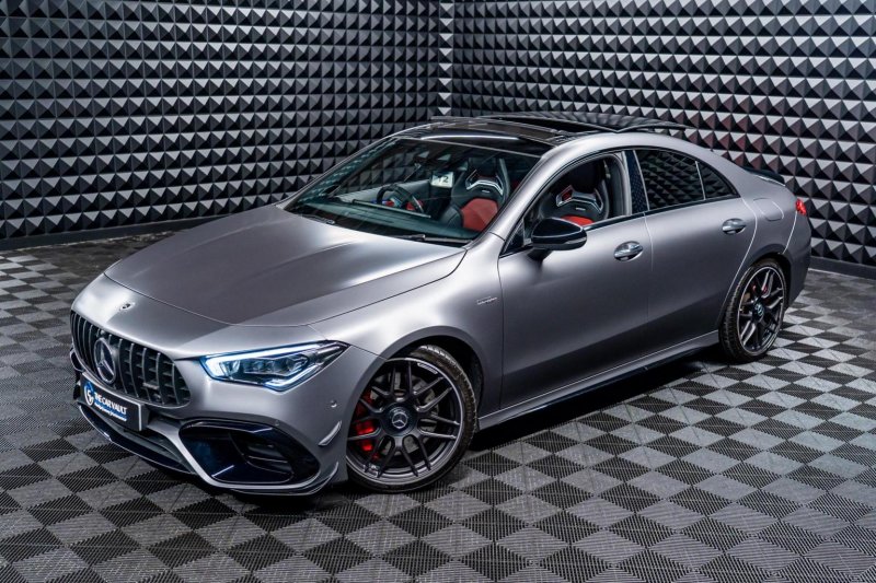 MERCEDES-BENZ CLA